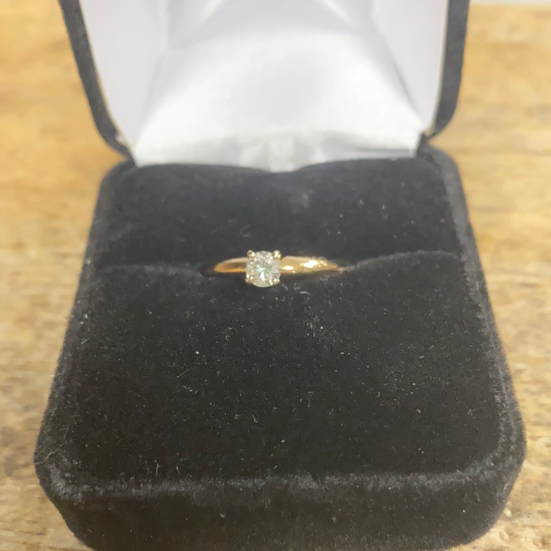 Women’s Diamond Solitaire Back Country Trading Post